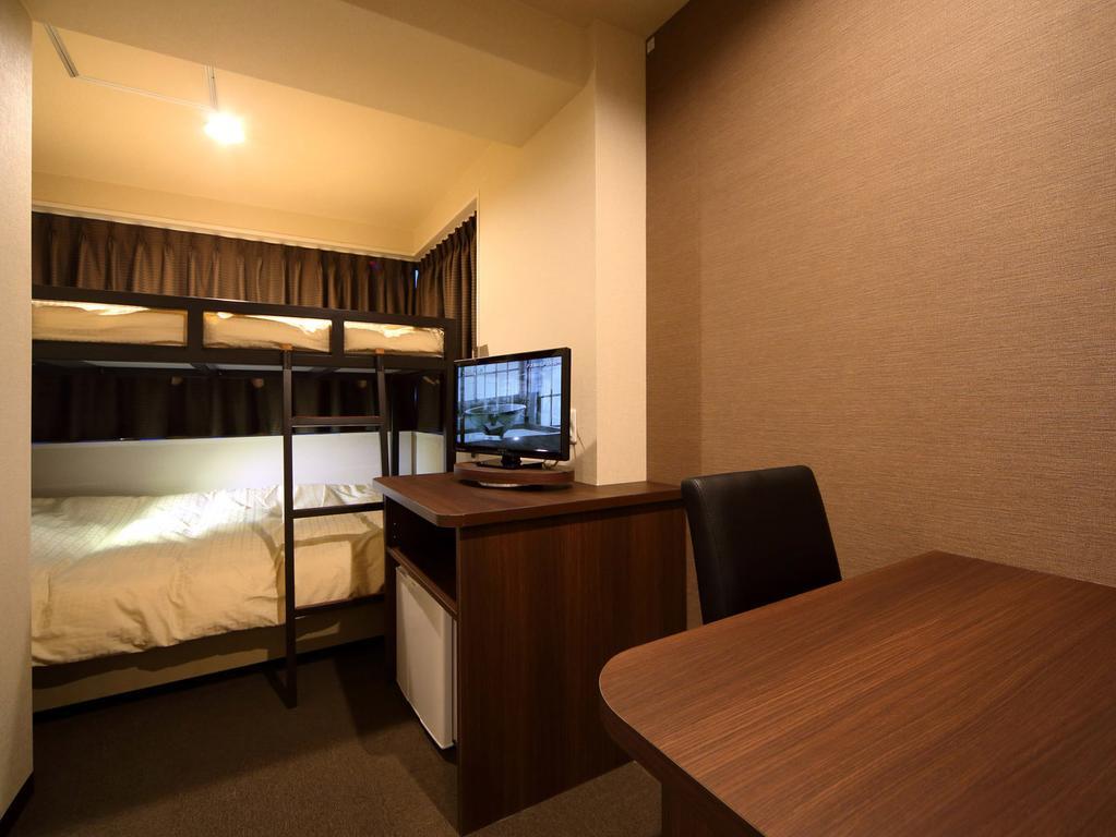 OYO Hotel TETORA Akabane Tokió Kültér fotó